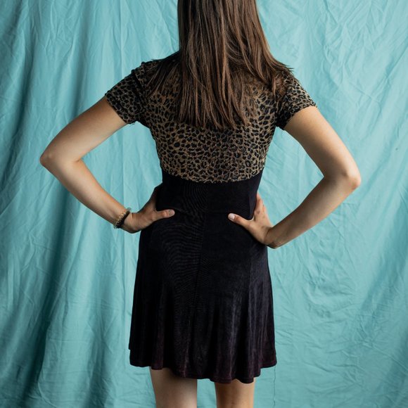ULTIMATE BLUES | Vintage 1980s Leopard Print Dress - Picture 2 of 3